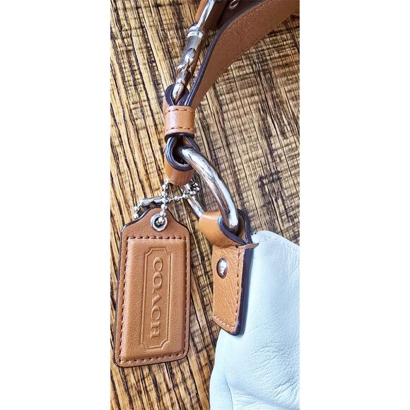 Y2K Coach Hamptons Large Ergo Soho Ivory Cream & Camel Leather Hobo Buckle Bag - Picture 14 of 16